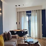 Tam Serviced Apartment Mozart City Center