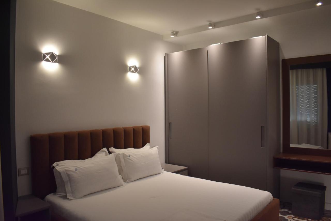 Tam Serviced Mozart Center Apartment *