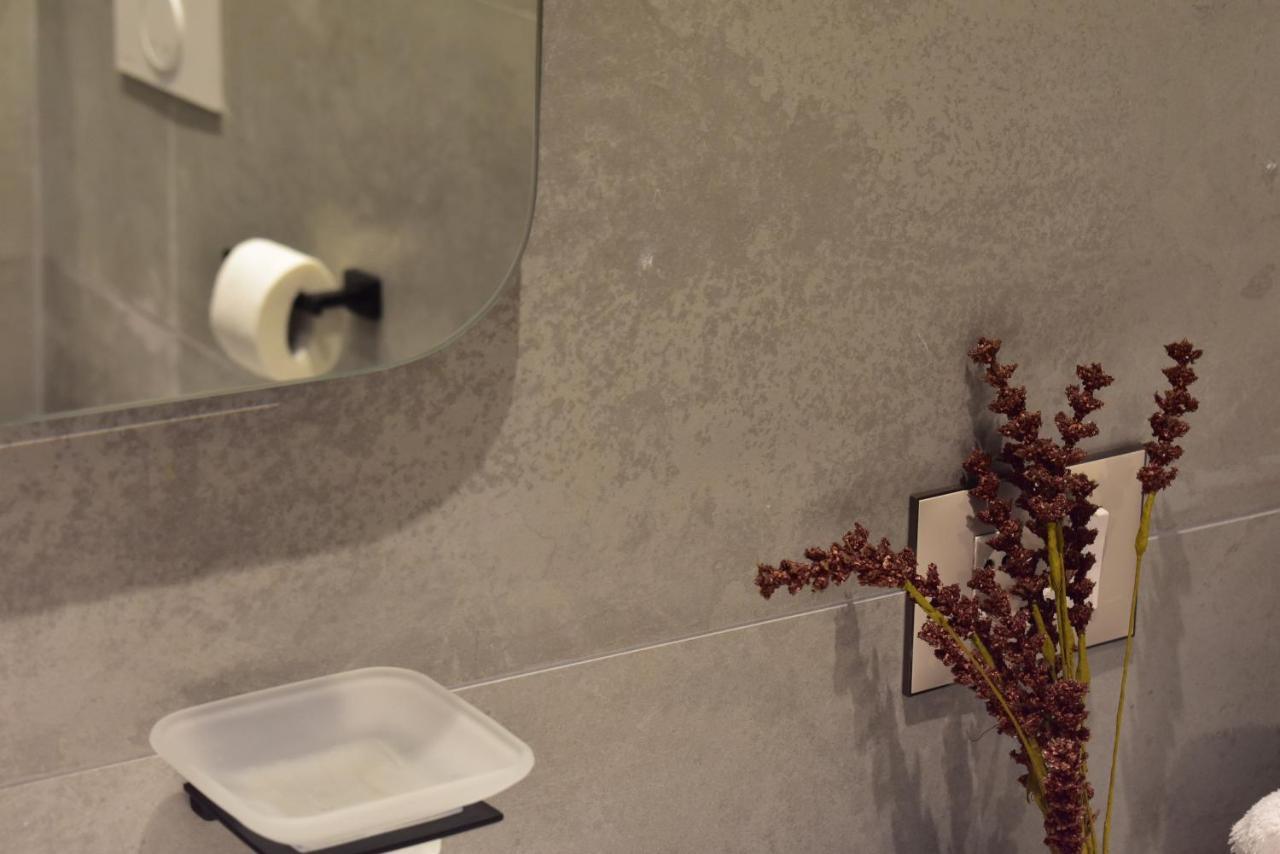 Tam Serviced Mozart Center Apartment *